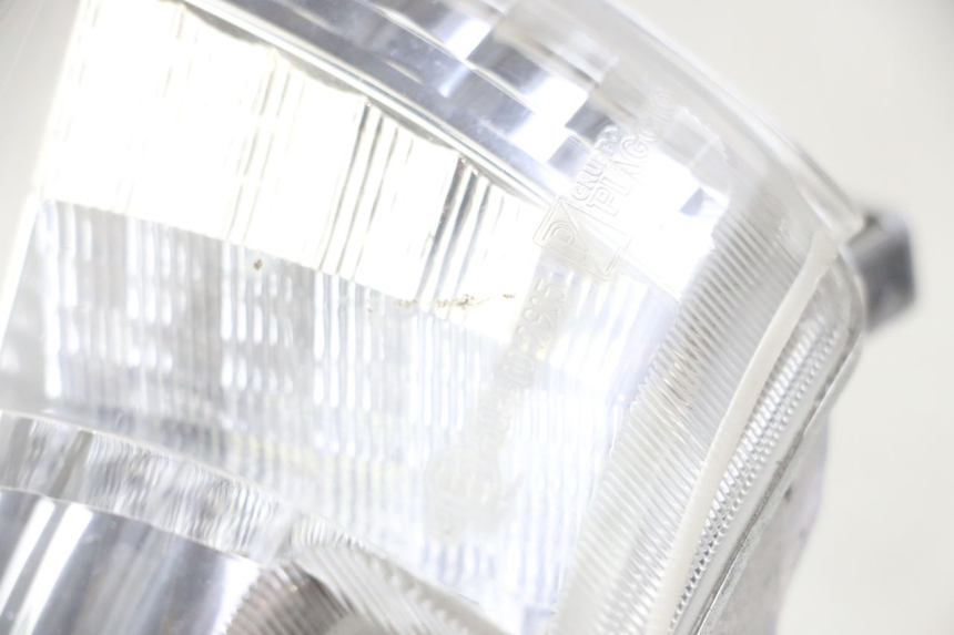 photo de LUZ TRASERA IZQUIERDA PIAGGIO IE MP3 YOURBAN 300 (2011 - 2016) - Detalle de la pieza