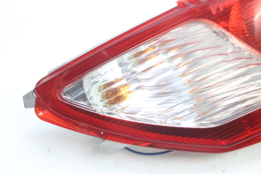 photo de LUZ TRASERA IZQUIERDA PIAGGIO MP3 LT 300 (2010 - 2016) - Detalle de la pieza