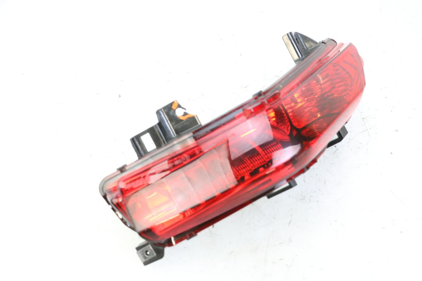 photo de LUZ TRASERA IZQUIERDA PIAGGIO MP3 500 (2014 - 2017) - Foto de producto adicional