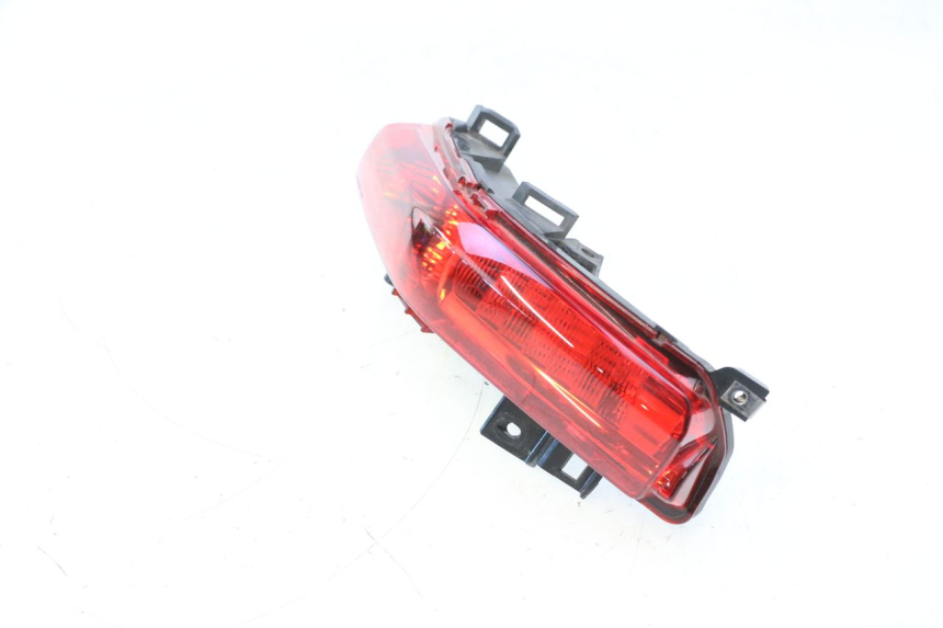 photo de LUZ TRASERA IZQUIERDA PIAGGIO MP3 500 (2016 - 2018) - Recambio usado revisado