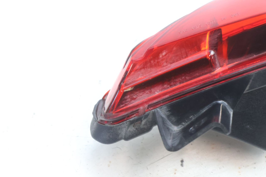 photo de LUZ TRASERA IZQUIERDA PIAGGIO MP3 500 (2016 - 2018) - Vista general del producto