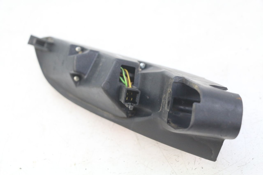 photo de FARO TRASERO IZQUIERDO PEUGEOT SATELIS COMPRESSOR K15 125 (2006 - 2009) - Detalle de la pieza