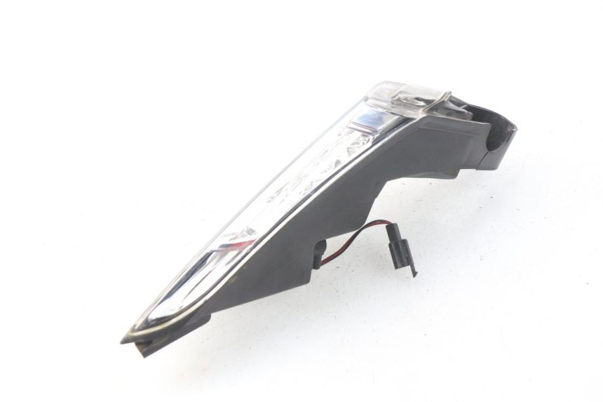photo de LUZ TRASERA IZQUIERDA PEUGEOT SATELIS 300 (2012 - 2015) - Estado de la superficie y material