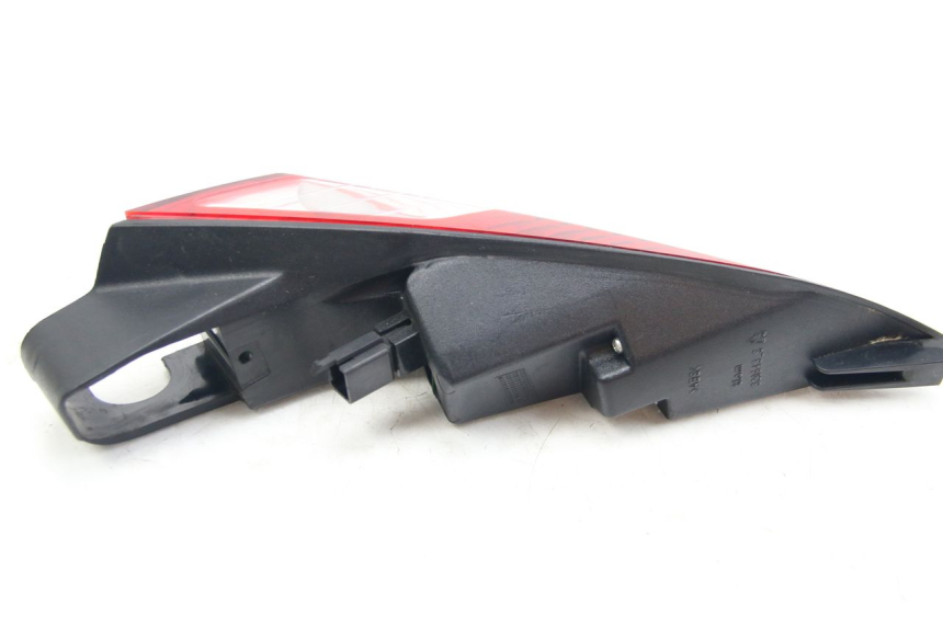 photo de FARO TRASERO IZQUIERDO PEUGEOT SATELIS 125 (2006 - 2009) - Detalle de la pieza