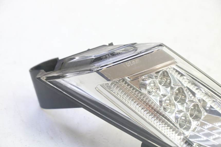 photo de FARO TRASERO IZQUIERDO PEUGEOT SATELIS 125 (2010 - 2012) - Detalle de la pieza