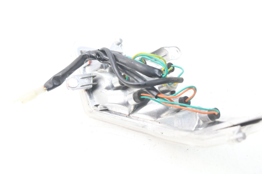 photo de FARO TRASERO IZQUIERDO PEUGEOT VIVACITY NEW 2T 50 (2008 - 2017) - Zoom estado de uso