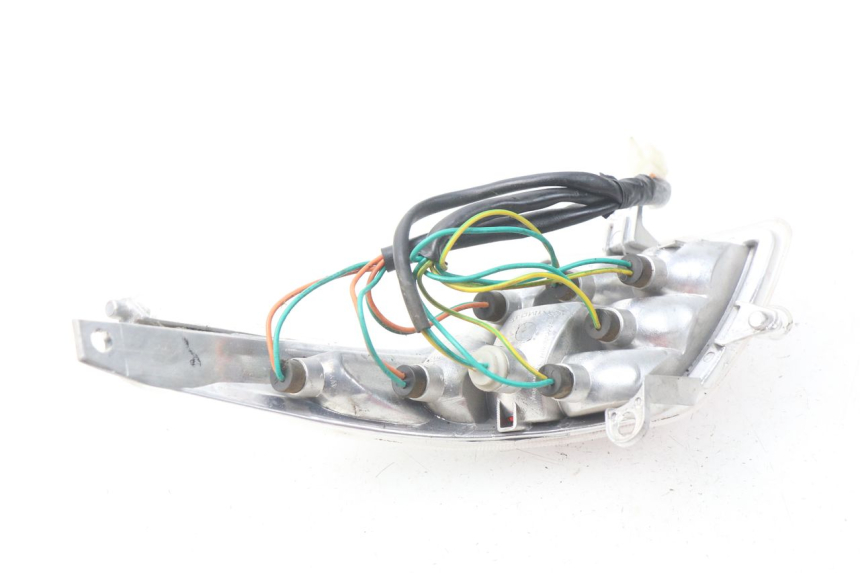 photo de FARO TRASERO IZQUIERDO PEUGEOT VIVACITY NEW 2T 50 (2008 - 2017) - Otra perspectiva