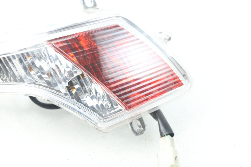 photo de FARO TRASERO IZQUIERDO PEUGEOT VIVACITY NEW 2T 50 (2008 - 2017) - Detalles de los puntos de fijación