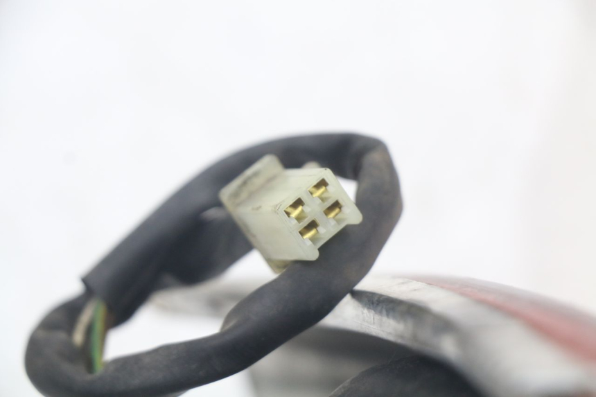 photo de FARO TRASERO IZQUIERDO YAMAHA XMAX X-MAX 125 (2006 - 2009) - Recambio usado revisado