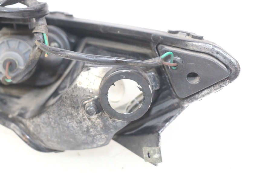 photo de FARO TRASERO IZQUIERDO YAMASAKI YM T 125 (2015 - 2020) - Vista general del producto