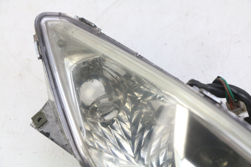photo de FARO TRASERO IZQUIERDO YAMASAKI YM T 125 (2015 - 2020) - Recambio usado revisado