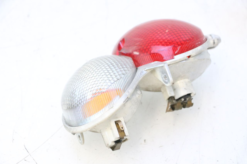 photo de LUZ TRASERA IZQUIERDA YAMAHA YP MAJESTY 125 (2007 - 2010) - Vista general del producto