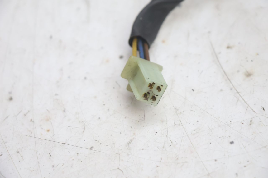 photo de LUZ TRASERA IZQUIERDA YAMAHA YP MAJESTY 125 (2002 - 2006) - Vista general del producto