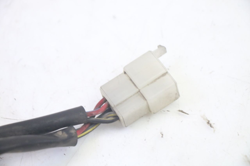 photo de LUZ TRASERA KAWASAKI GPZ RX 1000 (1986 - 1988) - Recambio usado revisado