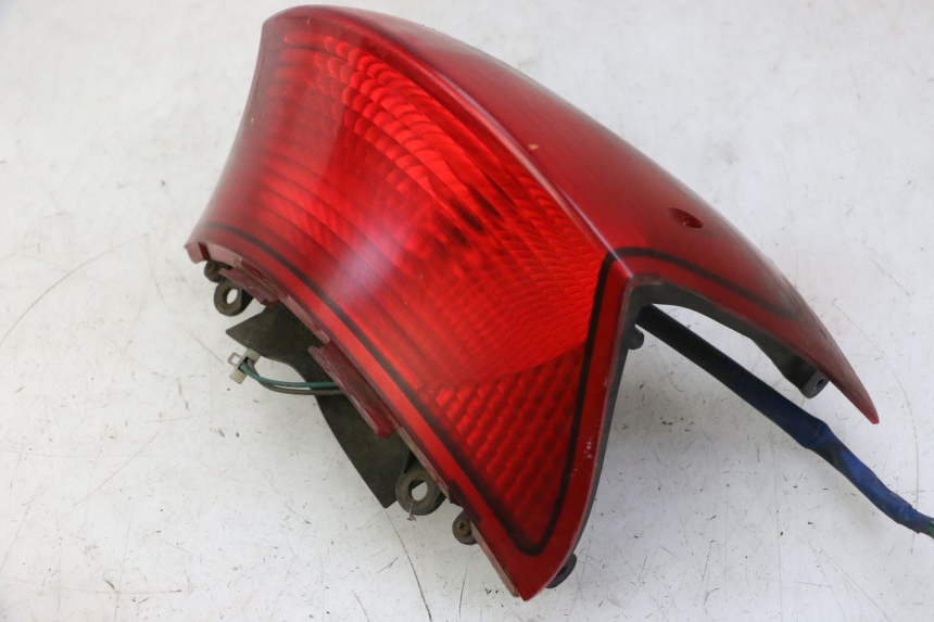 photo de LUZ TRASERA KYMCO GRAND DINK 125 (2002 - 2007) - Detalle de la pieza