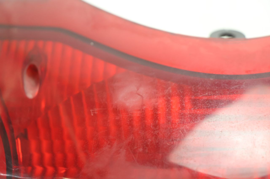 photo de LUZ TRASERA KYMCO GRAND DINK 125 (2008 - 2014) - Detalle de la pieza
