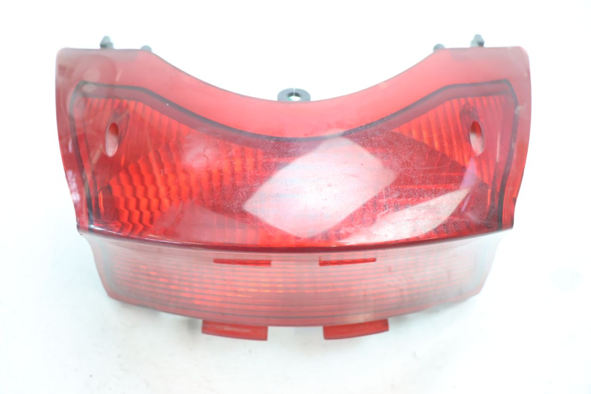 photo de LUZ TRASERA KYMCO GRAND DINK 125 (2008 - 2014) - Otra perspectiva