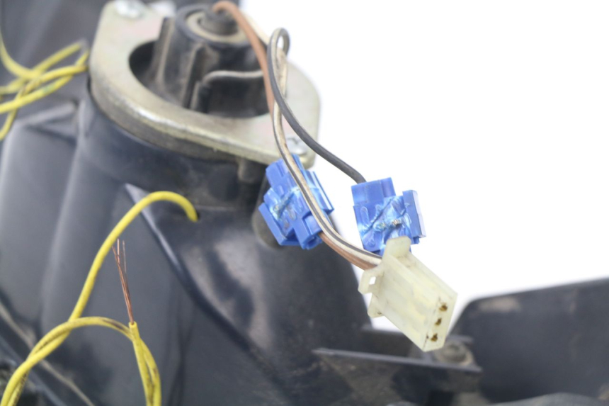 photo de LUZ TRASERA SUZUKI GSF N BANDIT 600 (1996 - 1999) - Otra perspectiva