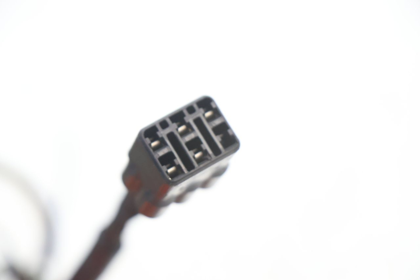 photo de LUZ TRASERA SUZUKI GSR 600 (2005 - 2012) - Marcados y referencias originales