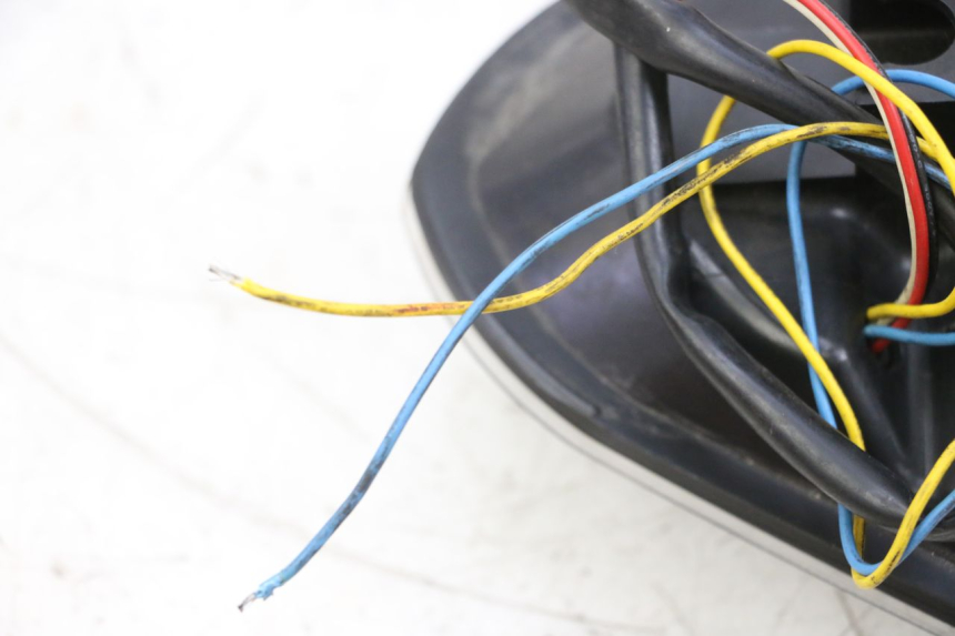 photo de LUZ TRASERA SUZUKI GSXR GSX-R 1000 (2003 - 2004) - Otra perspectiva