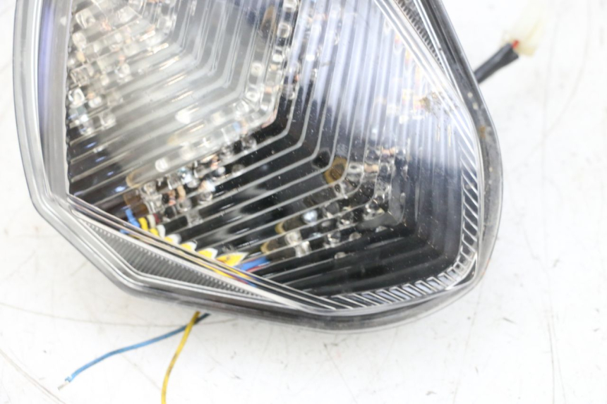 photo de LUZ TRASERA SUZUKI GSXR GSX-R 1000 (2003 - 2004) - Marcados y referencias originales