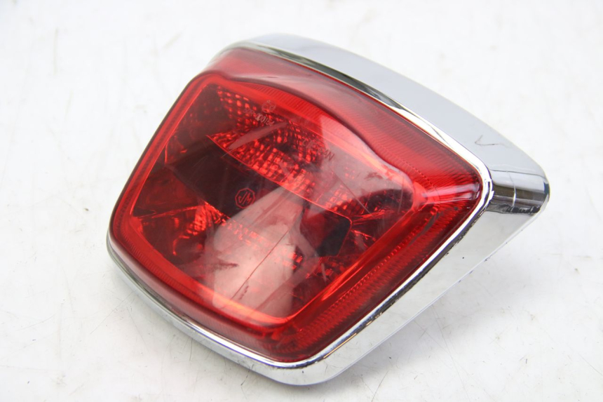 photo de LUZ TRASERA JM MOTORS GT LINE 4T 50 (2021 - 2023) - Detalle de la pieza