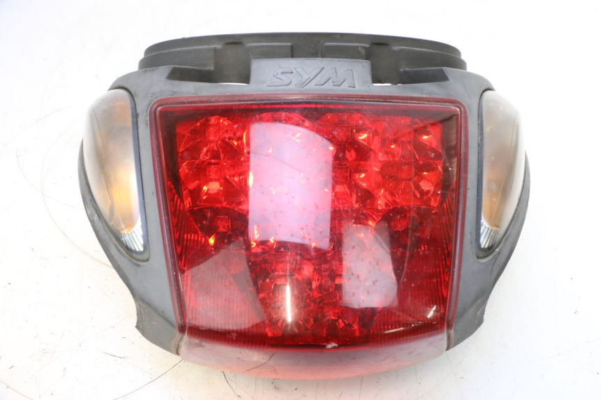 photo de LUZ TRASERA SYM GTS EVO 125 (2009 - 2013) - Vista principal