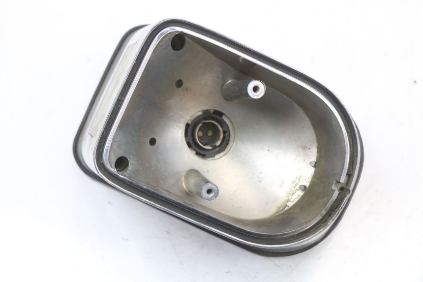 photo de LUZ TRASERA HYOSUNG GV AQUILA 125 (2000 - 2009) - Detalle de la pieza