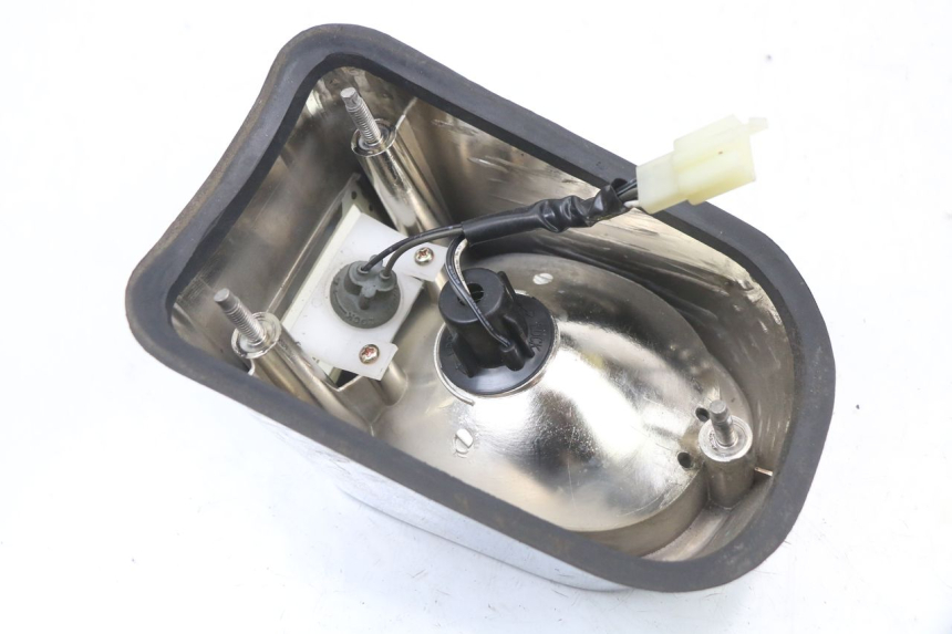 photo de LUZ TRASERA HYOSUNG GV AQUILA 125 (2000 - 2009) - Vista general del producto