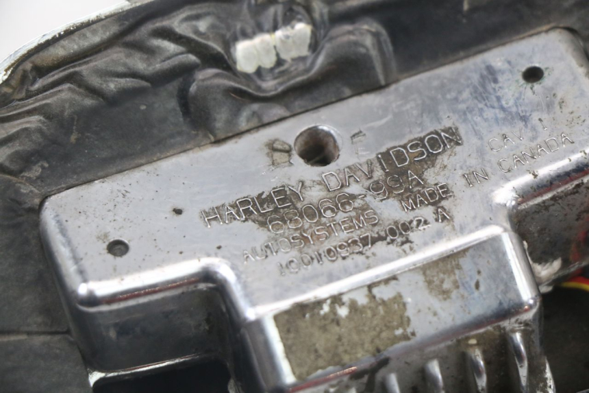 photo de LUZ TRASERA HARLEY DAVIDSON SPORTSTER XL CUSTOM 883 (1999 - 2006) - Marcados y referencias originales