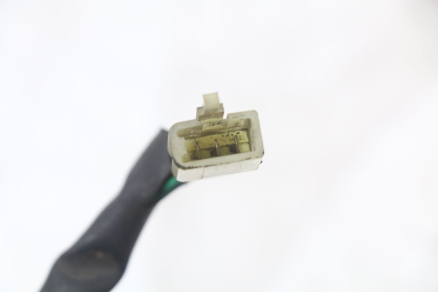 photo de LUZ TRASERA HONDA CBR F 1000 (1993 - 1996) - Detalles de los puntos de fijación