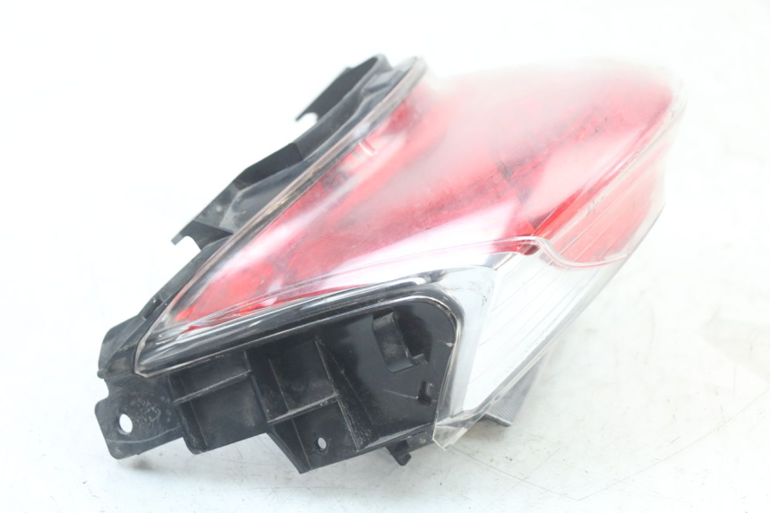 photo de LUZ TRASERA HONDA PCX (JF28) 125 (2009 - 2011) - Otra perspectiva