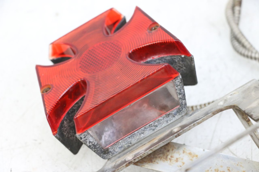 photo de LUZ TRASERA HONDA VT C2 SHADOW 750 (1997 - 2001) - Marcados y referencias originales