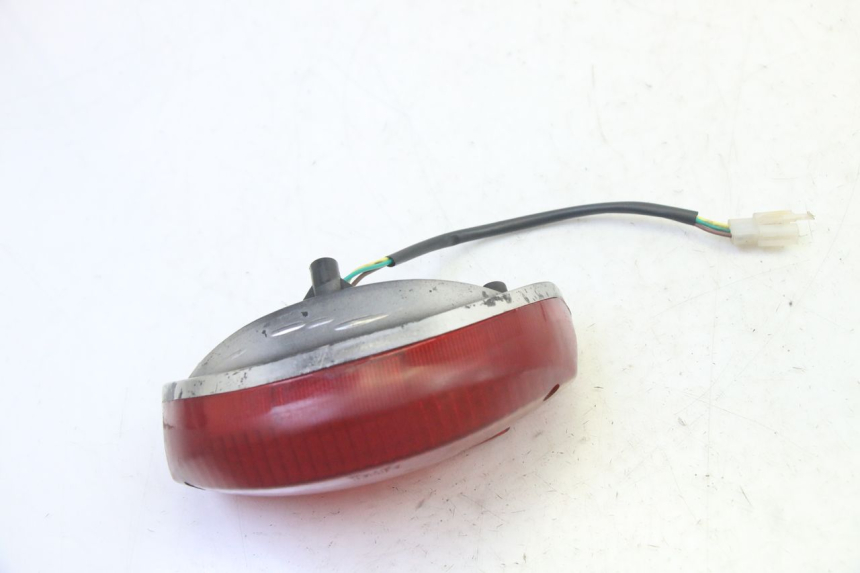 photo de LUZ TRASERA SPEEDY HT50QT6 50 - Otra perspectiva