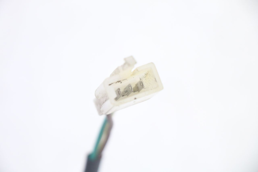 photo de LUZ TRASERA SPEEDY HT50QT6 50 - Detalles de los puntos de fijación