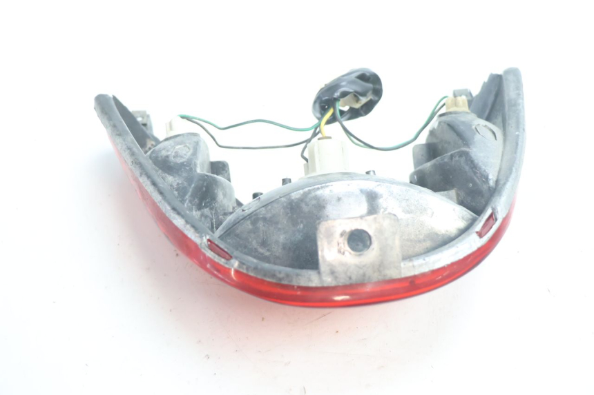 photo de LUZ TRASERA KEEWAY HURRICANE 50 (2006 - 2019) - Detalles de los puntos de fijación