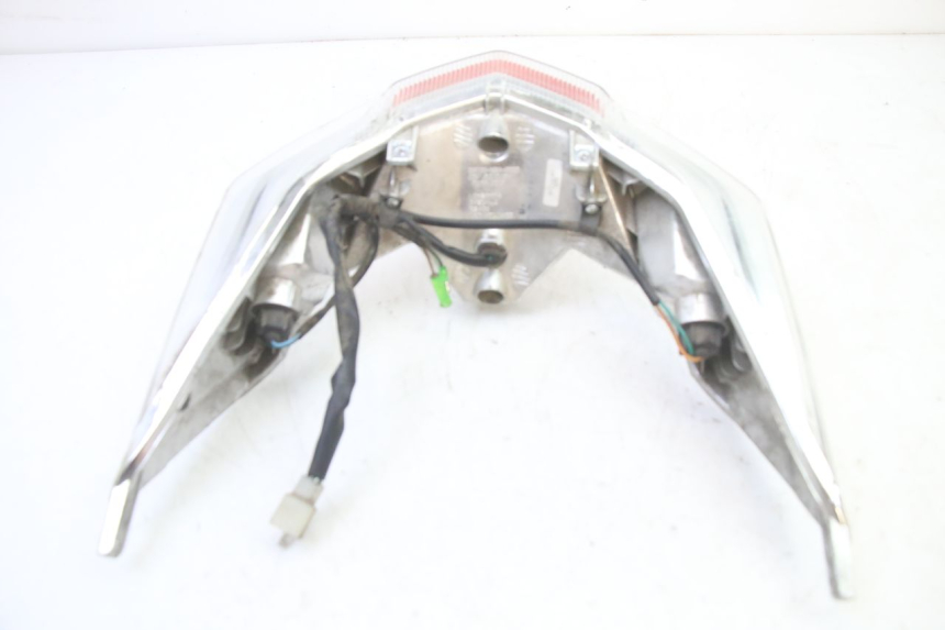 photo de FARO TRASERO SYM JET 14 4T 50 (2018 - 2022) - Detalles de los puntos de fijación