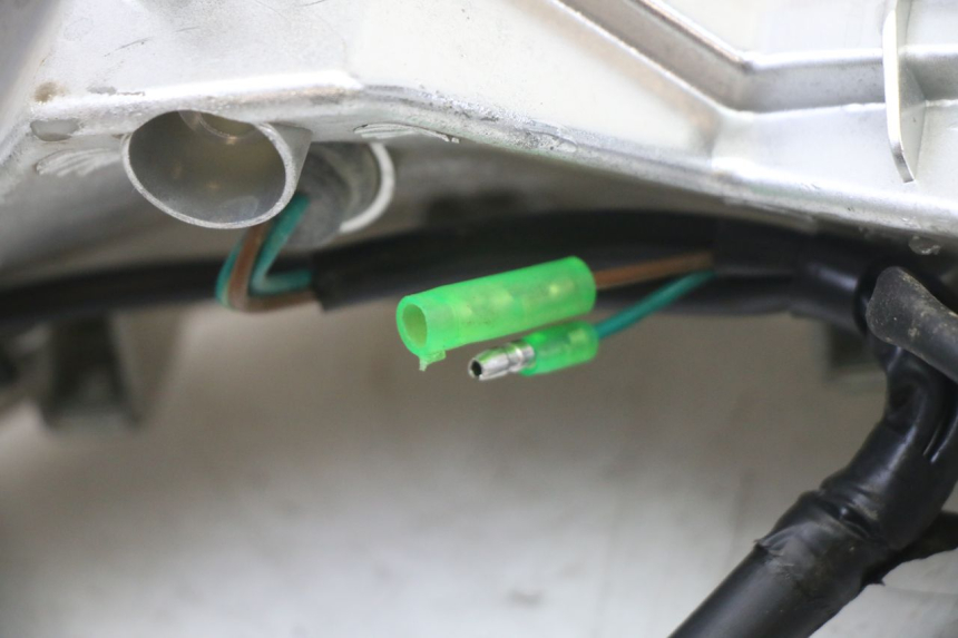 photo de FARO TRASERO SYM JET 14 4T 50 (2018 - 2022) - Estado de la superficie y material