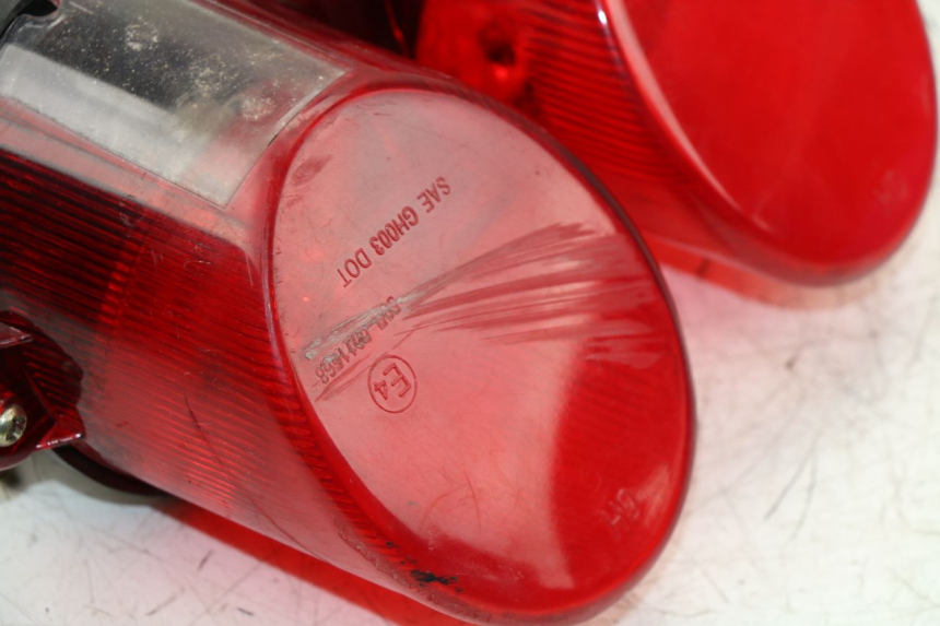 photo de LUZ TRASERA KINROAD XT125-19 ROAD KING 125 (2010 - 2012) - Zoom estado de uso