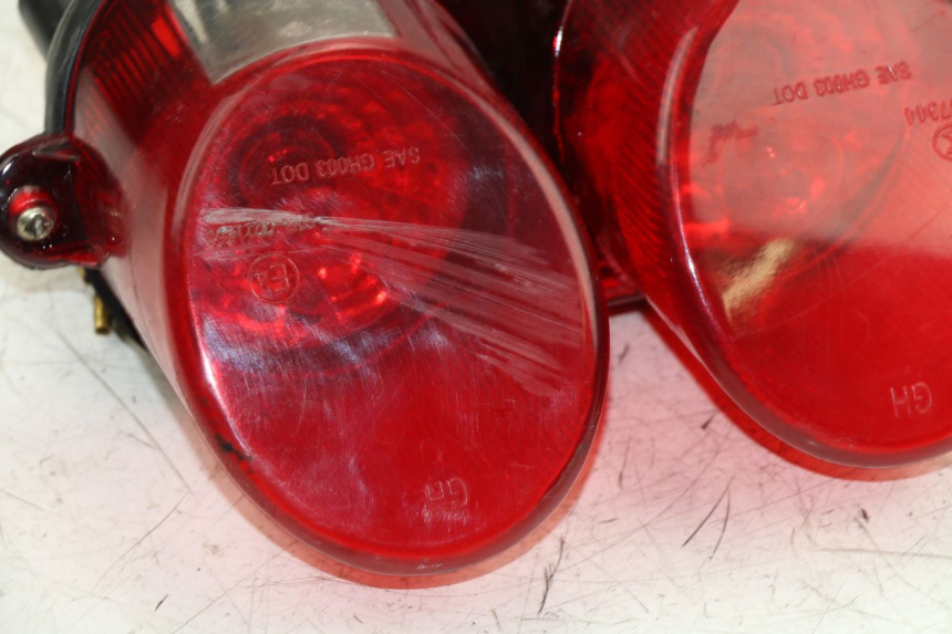 photo de LUZ TRASERA KINROAD XT125-19 ROAD KING 125 (2010 - 2012) - Recambio usado revisado