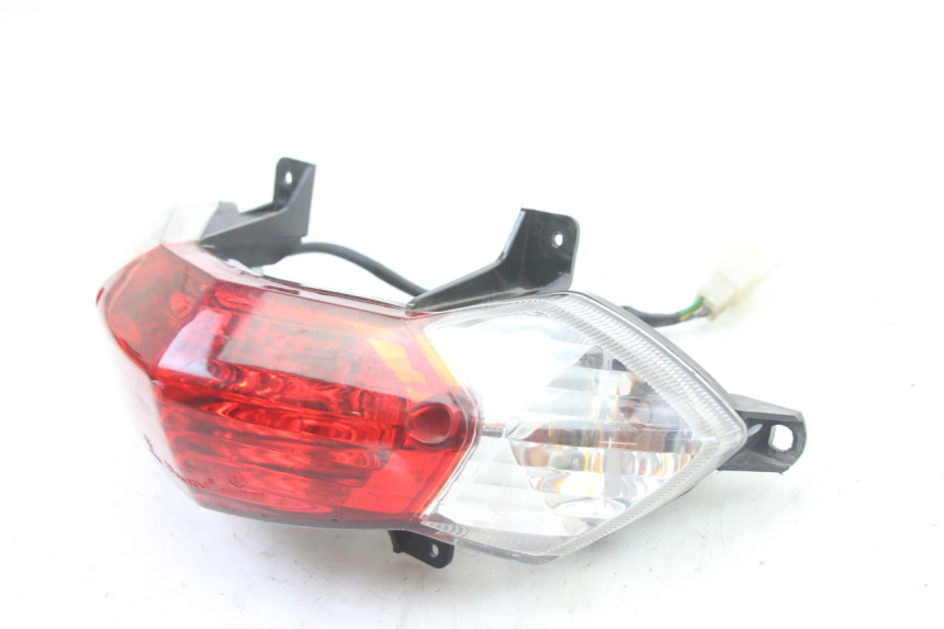 photo de FARO TRASERO PEUGEOT KISBEE 2T 50 (2010 - 2017) - Zoom estado de uso