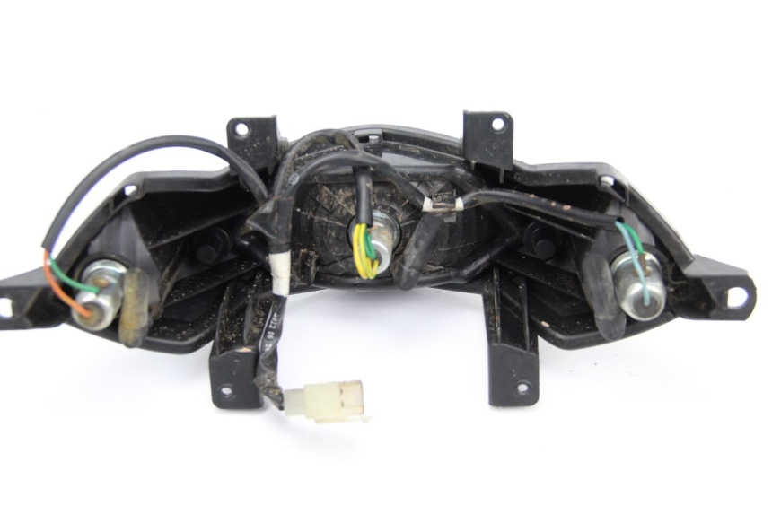 photo de LUZ TRASERA PEUGEOT KISBEE 4T 50 (2010 - 2017) - Detalle de la pieza