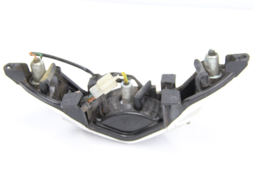 photo de LUZ TRASERA PEUGEOT KISBEE 4T 50 (2010 - 2017) - Otra perspectiva