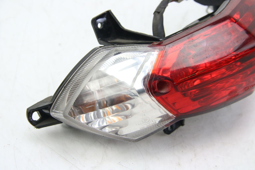photo de LUZ TRASERA PEUGEOT KISBEE 4T 50 (2010 - 2017) - Vista general del producto