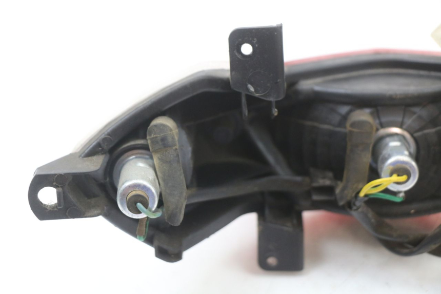 photo de LUZ TRASERA PEUGEOT KISBEE 4T 50 (2010 - 2017) - Recambio usado revisado