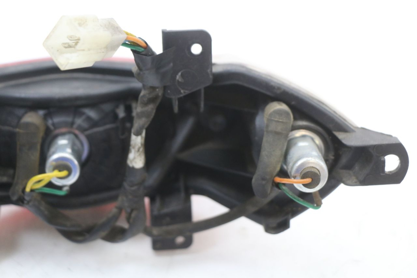 photo de LUZ TRASERA PEUGEOT KISBEE 4T 50 (2010 - 2017) - Marcados y referencias originales