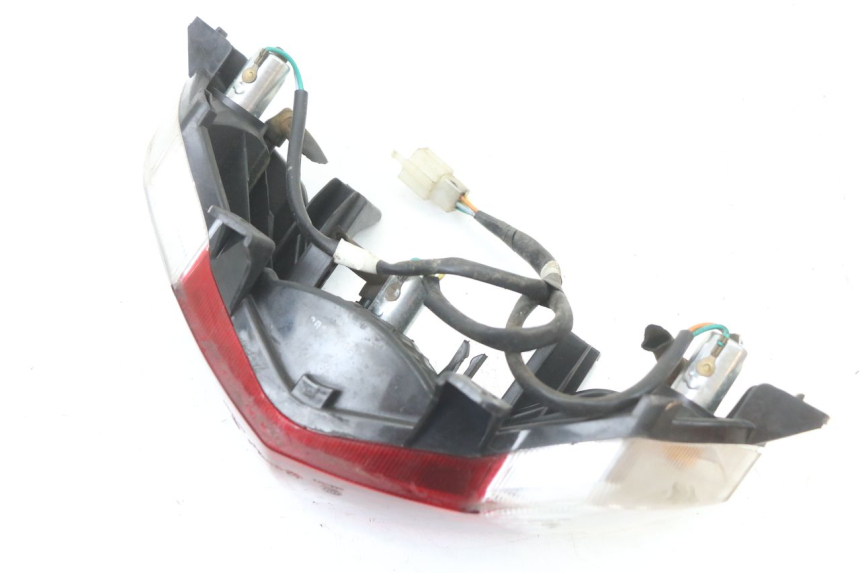 photo de LUZ TRASERA PEUGEOT KISBEE 4T 50 (2010 - 2017) - Primer plano técnico