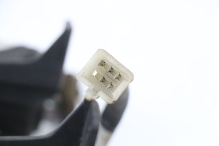 photo de LUZ TRASERA PEUGEOT KISBEE 4T 50 (2010 - 2017) - Recambio usado revisado