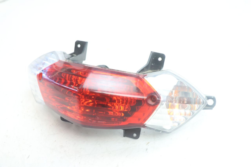 photo de FARO TRASERO PEUGEOT KISBEE 4T 50 (2018 - 2022) - Zoom estado de uso