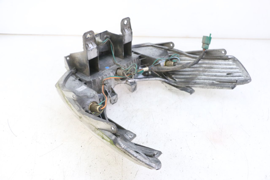 photo de LUZ TRASERA KYMCO DINK 4T 50 (2007 - 2018) - Vista general del producto